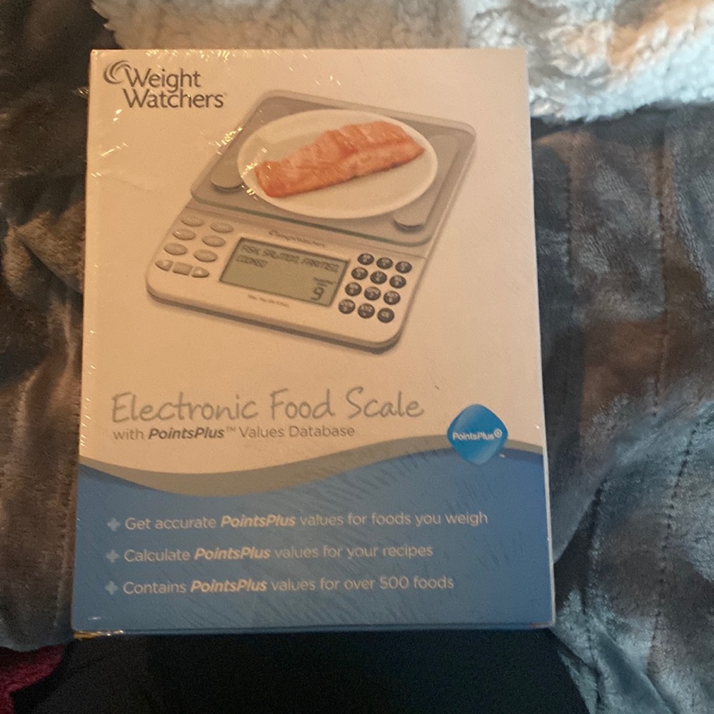 Weight Watchers electronic food scale with points plus database.